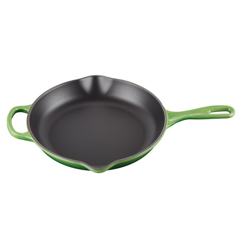 Le Creuset Cast Iron Round Skillet 26cm - Bamboo Green image number 2